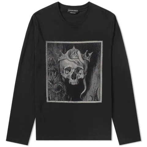 Long Sleeve Placement Skull Print Tee