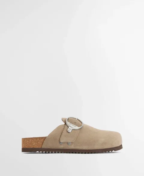 Kyra Closed Toe Sandal