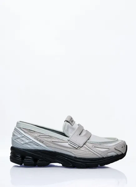 1906L Slip-On Shoes
