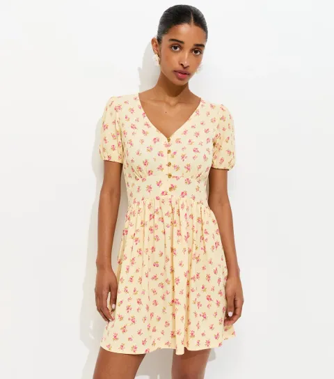 Women's Light Yellow Crinkle Ditsy Short Sleeve Mini Dress