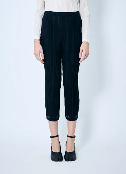 Pleated Cropped Pants