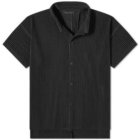 Pleated Vacation Shirt