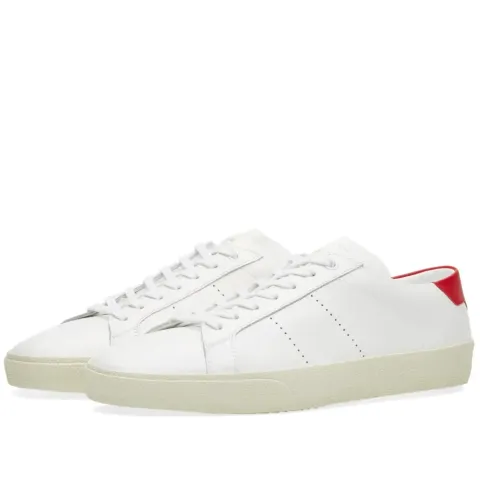 06 Low Top Sneaker