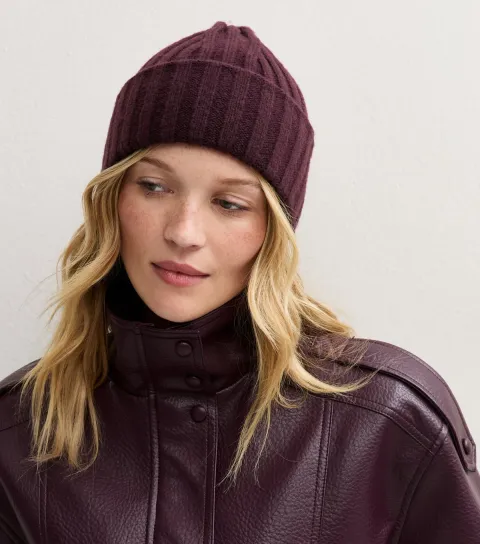 New Look Dark Burgundy Thick Rib Beanie
