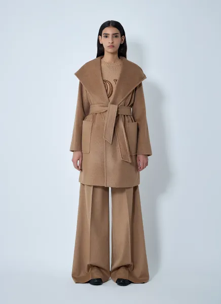 Camelwool Coat