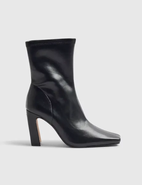 River Island Block Heel Square Toe Ankle Boots Black