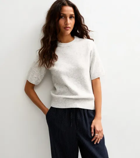 Women's Light Grey Short Sleeve Midweight Knit T-Shirt