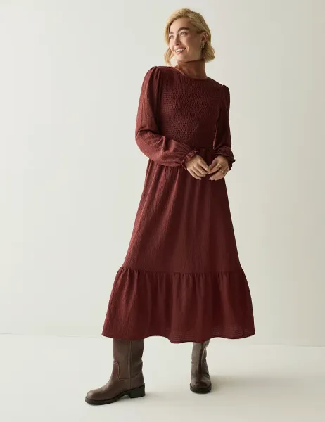 Regatta Textured Shirred Maxi Tiered Dress Red