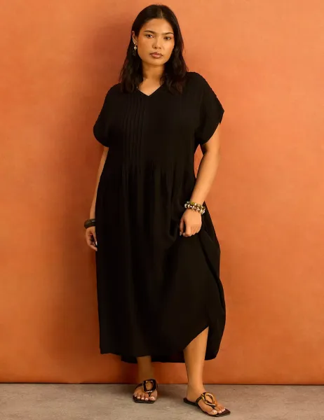 Live Unlimited London V-Neck Pleated Midaxi Smock Dress Black