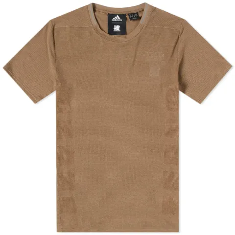 x Undefeated Supernova Tee