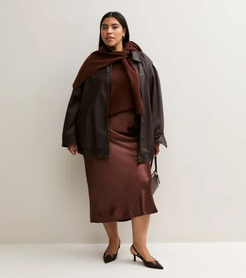 New Look Women's Plus Size Dark Brown Satin Crinkle Textured Pencil Midi Skirt Curves