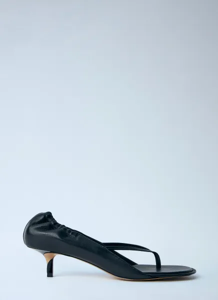 The Low Sandals