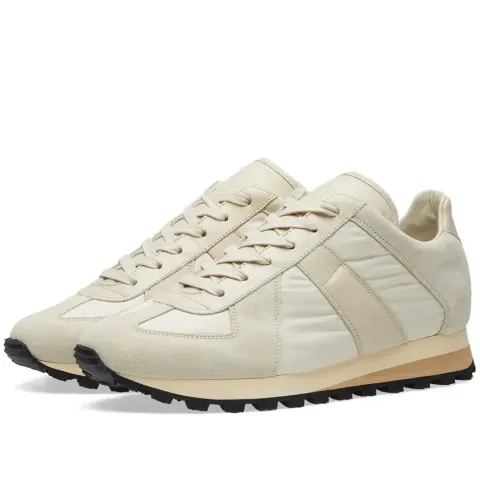 22 Retro Runner