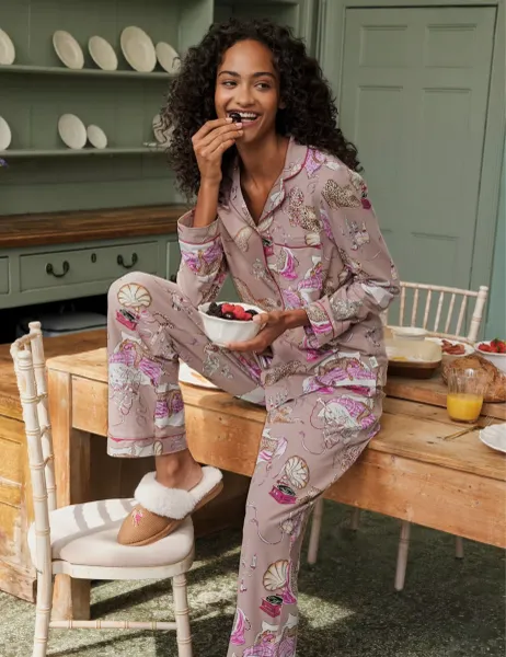 Chelsea Peers Long Sleeve Cotton Leopard After Party Pyjama Set Camel