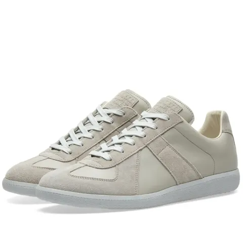 22 Replica Low Tonal Sneaker