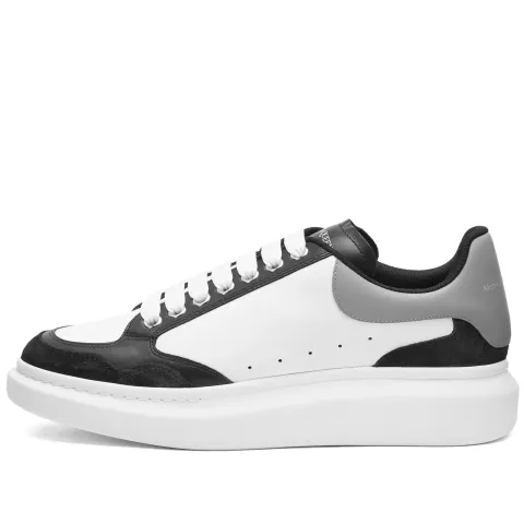 Two Tone Oversized Sneaker