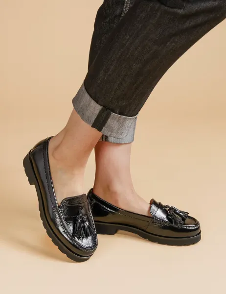 Jones Bootmaker Patent Leather Tassel Loafers Black Mix