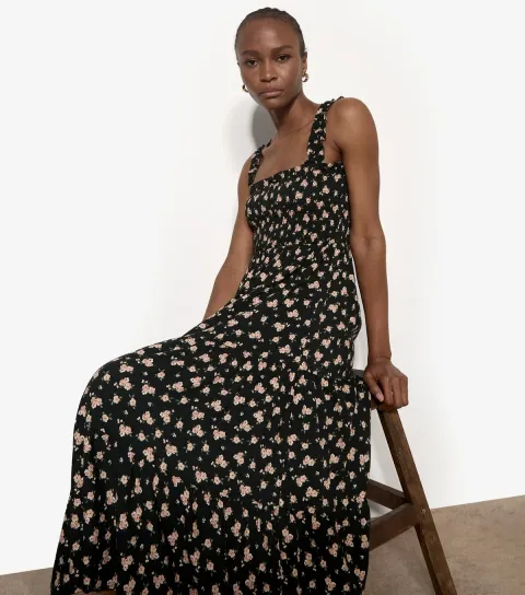 Women's Green Ditsy Print Tiered Midi Dress