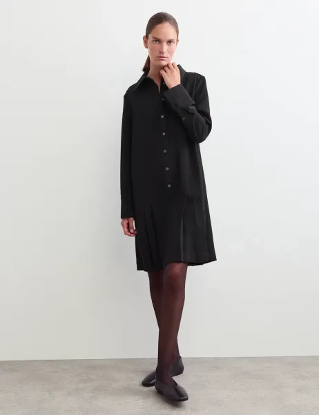 Jaeger Crepe Pleated Button Front Shirt Dress Black