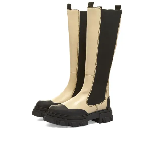 High Leg Chelsea Boot