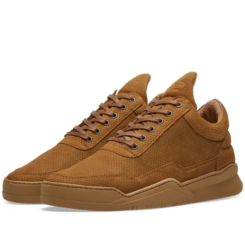 Low Top Sneaker