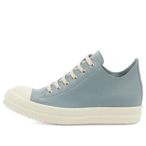 Low Sneakers