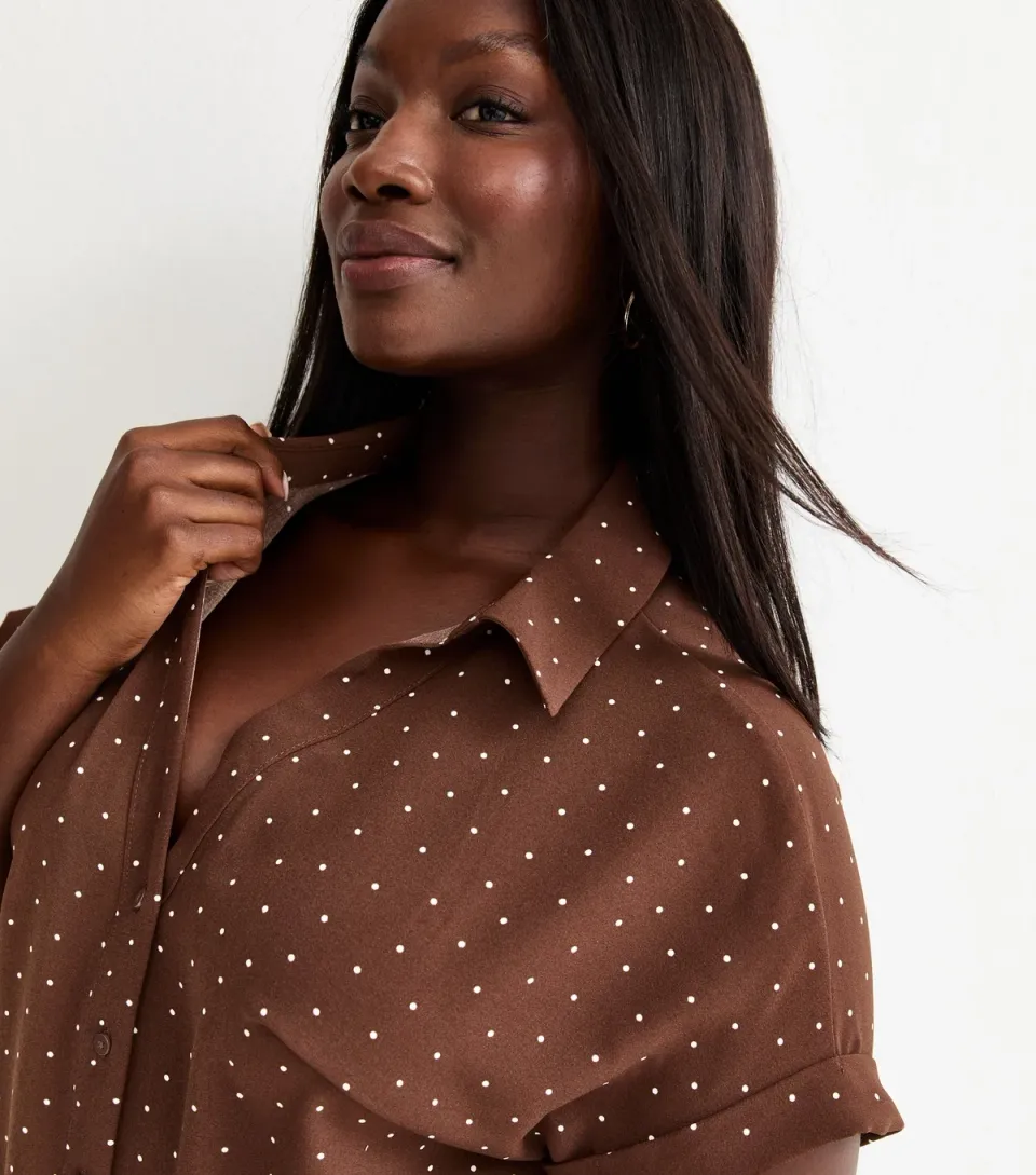Women's Plus Size Brown Spot Print Shirt Curves