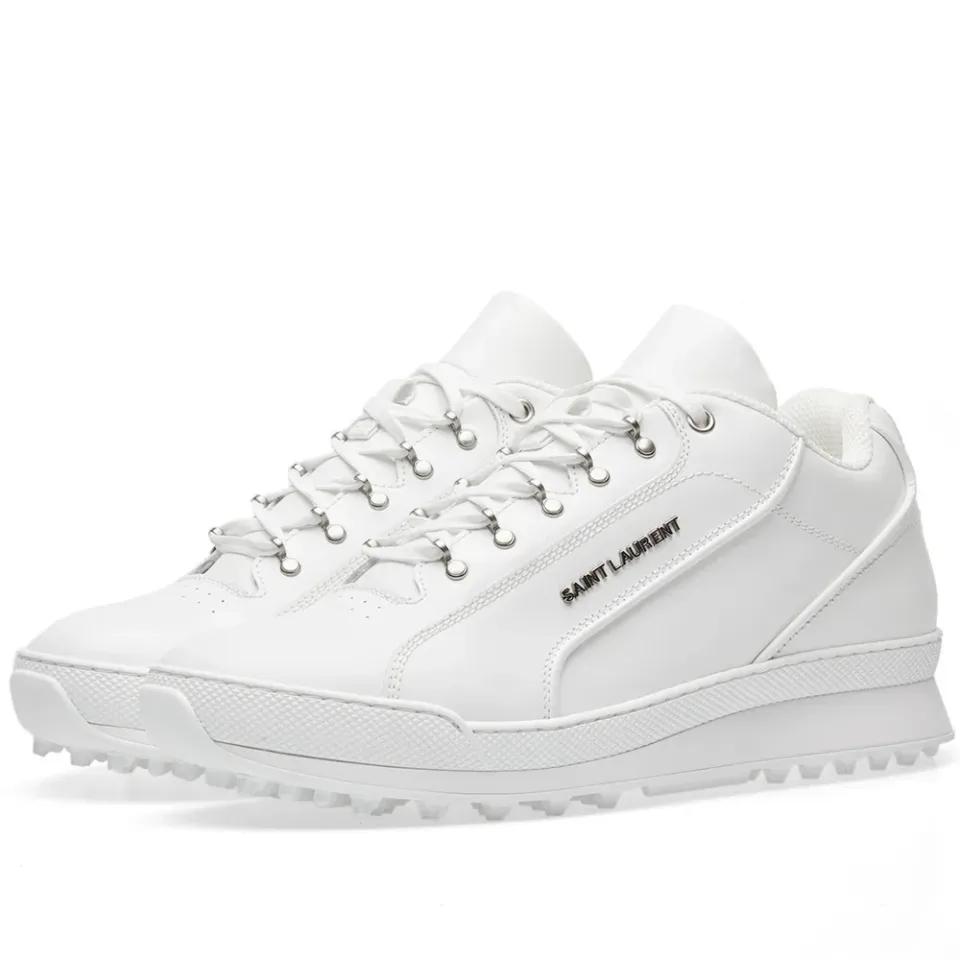 Low Jump Sneaker