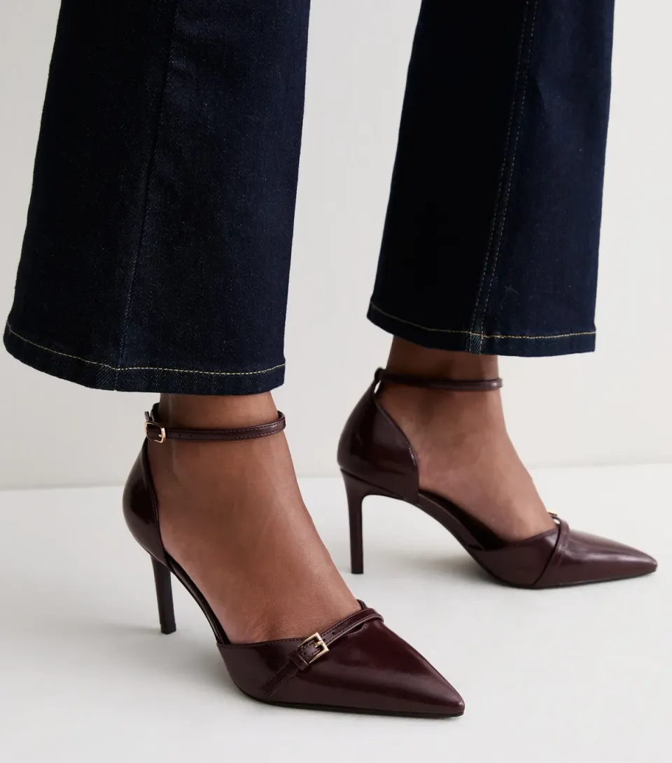 Women's Wide Fit Dark Burgundy Faux Leather Buckle Detail Pumps Vegan