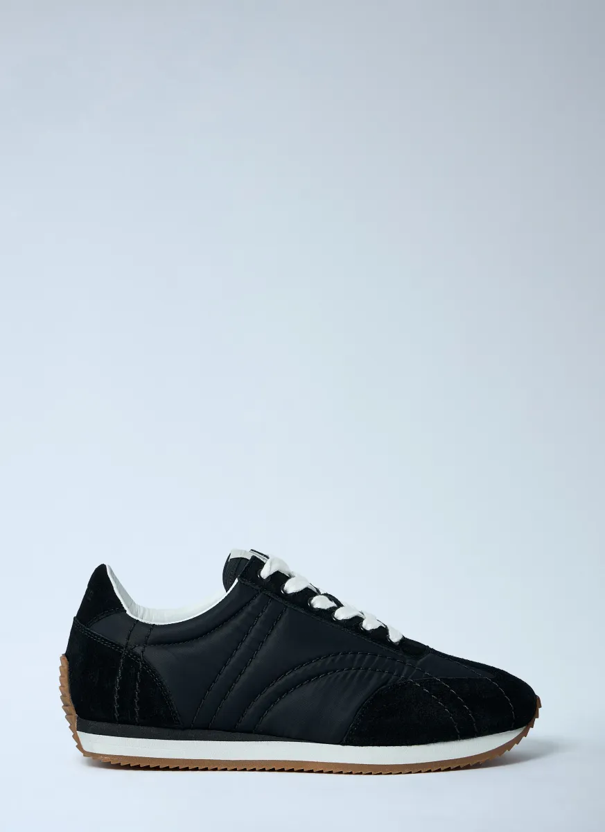 Signature Sport Low-Top Sneakers