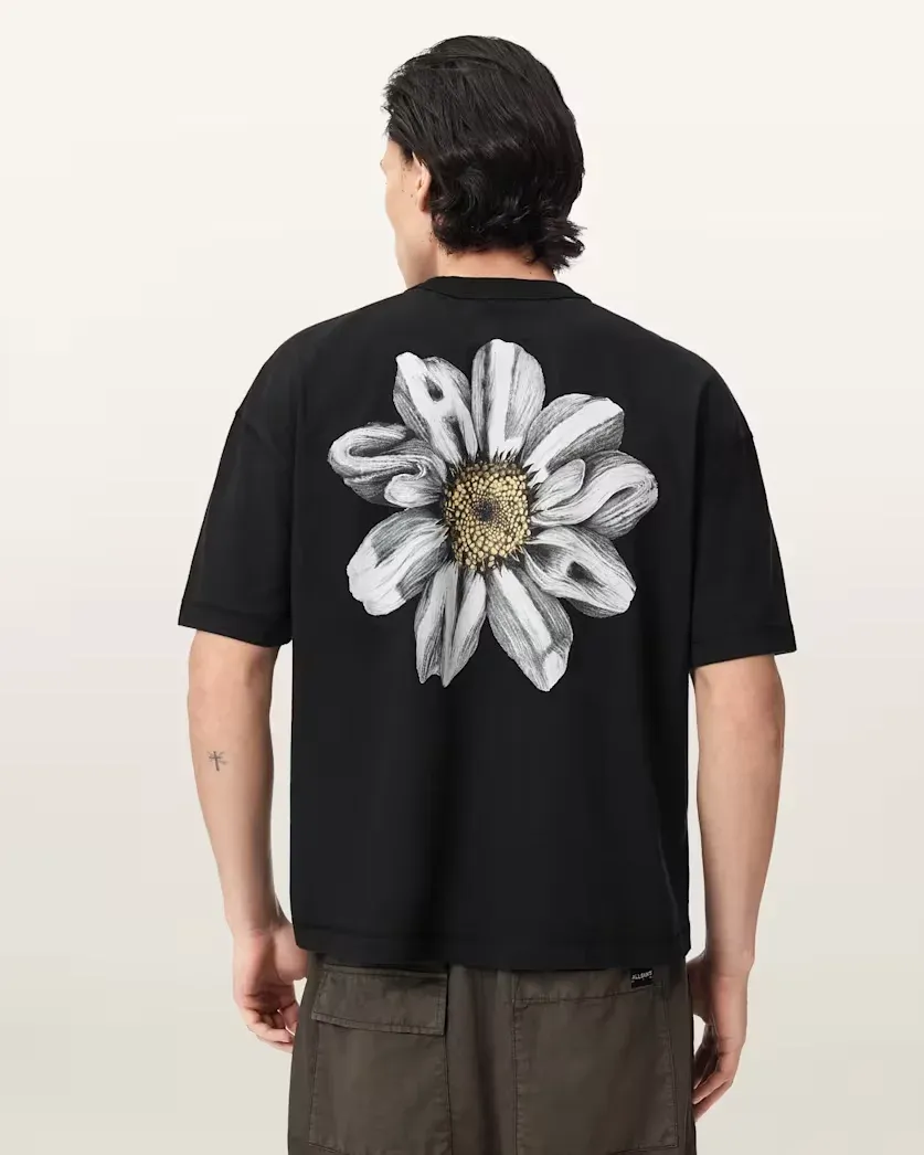 Petals Oversized Short Sleeve Graphic T-Shirt