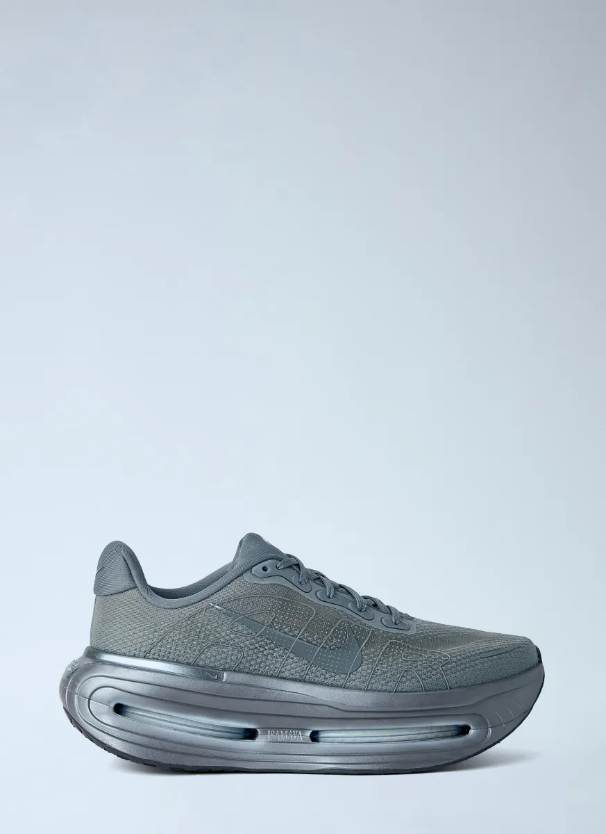Vomero Premium Sneakers
