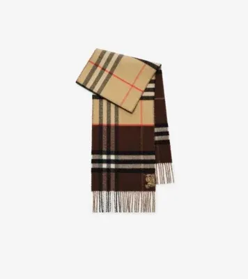 Contrast Check Cashmere Scarf in Sand beige/treacle brown