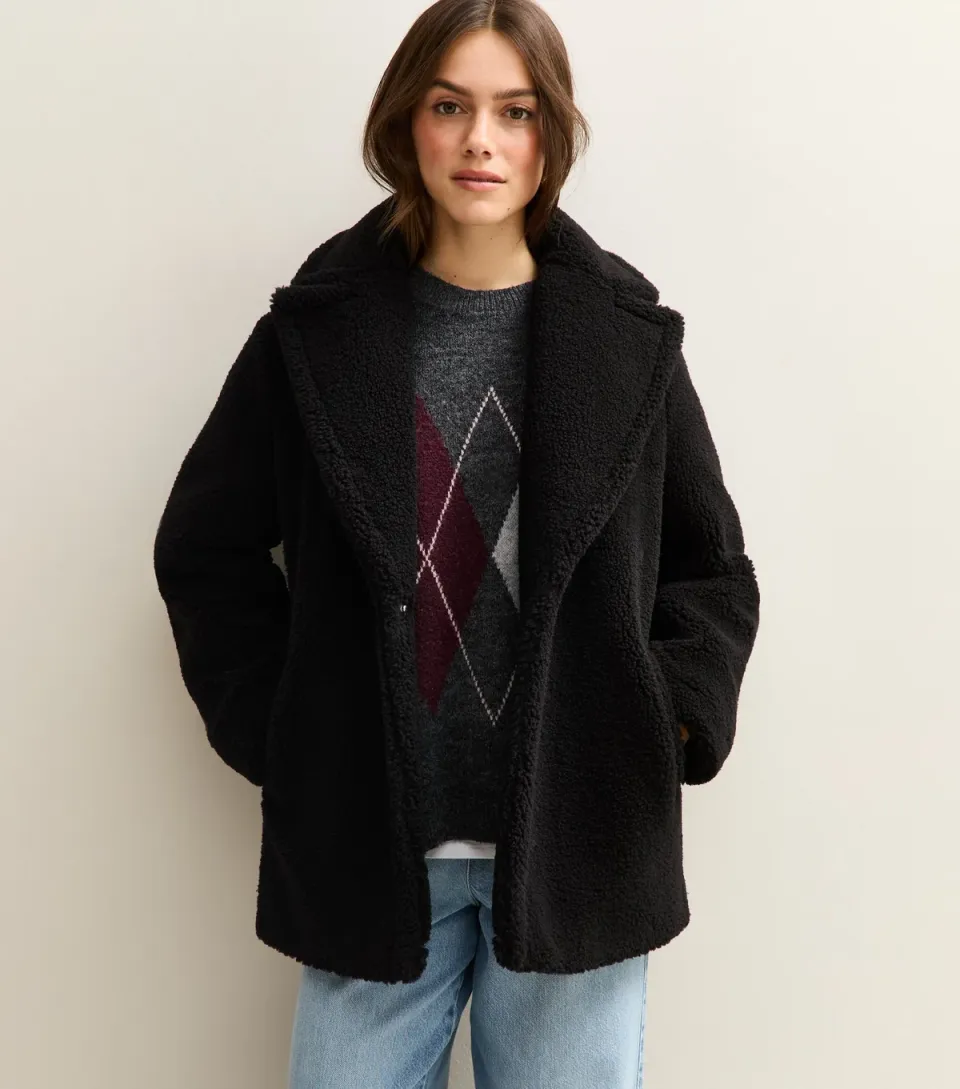 Women's Petite Cream Borg Coat