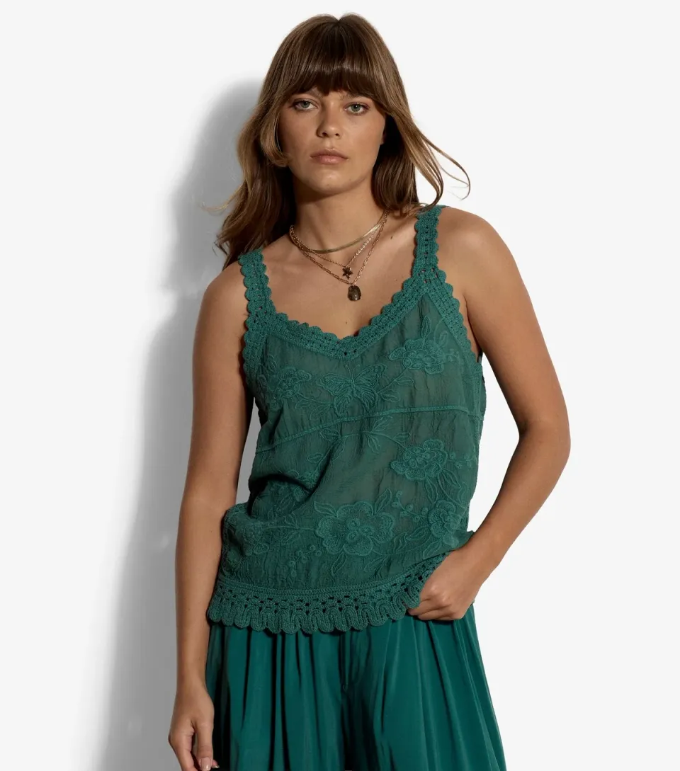 Women's Green Floral Embroidery Crochet Cami Top