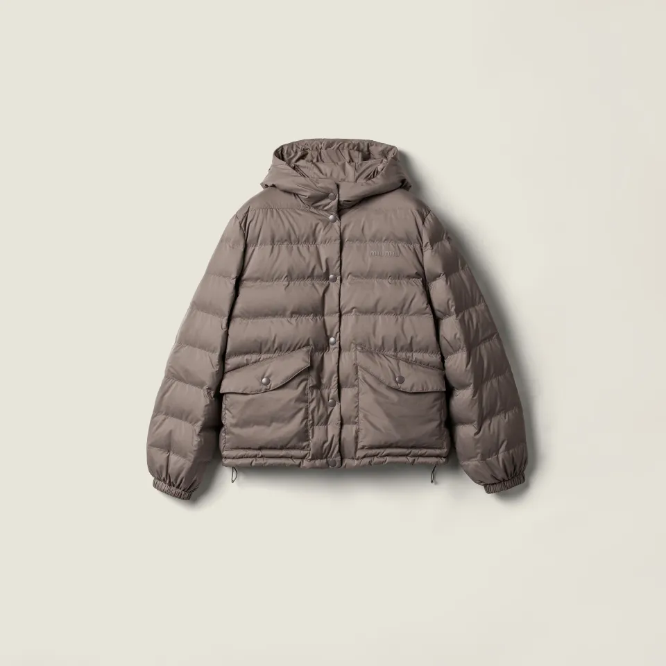 Technical pongé down jacket
