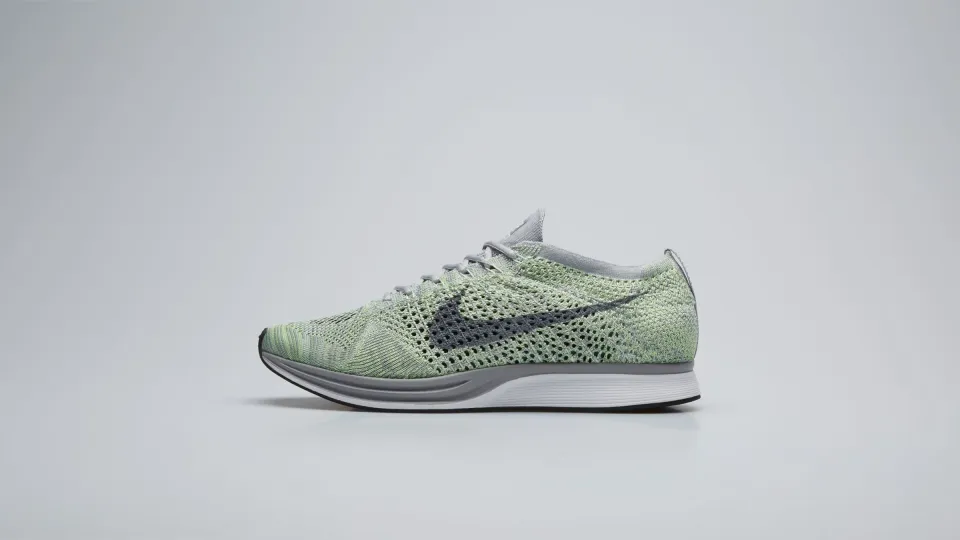 Flyknit Racer