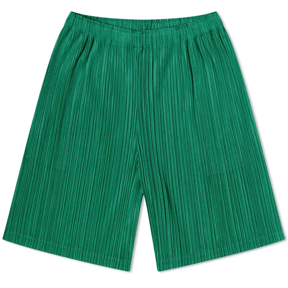 Pleats Shorts