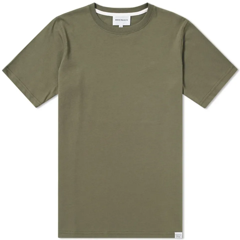 Niels Standard Tee