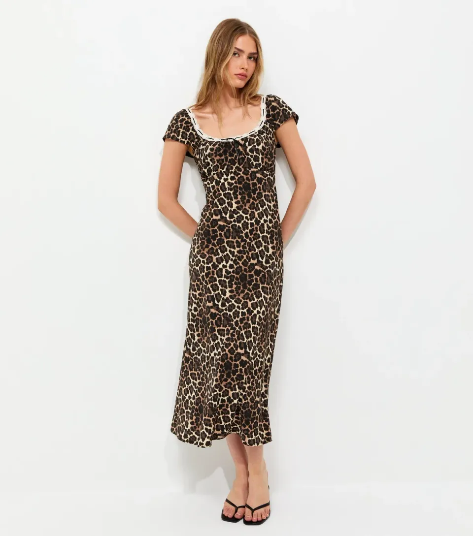 Women's Brown Leopard Print Flutter Sleeve Midi Dress