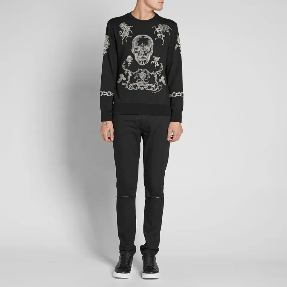 Coat of Arms Embroidered Sweat