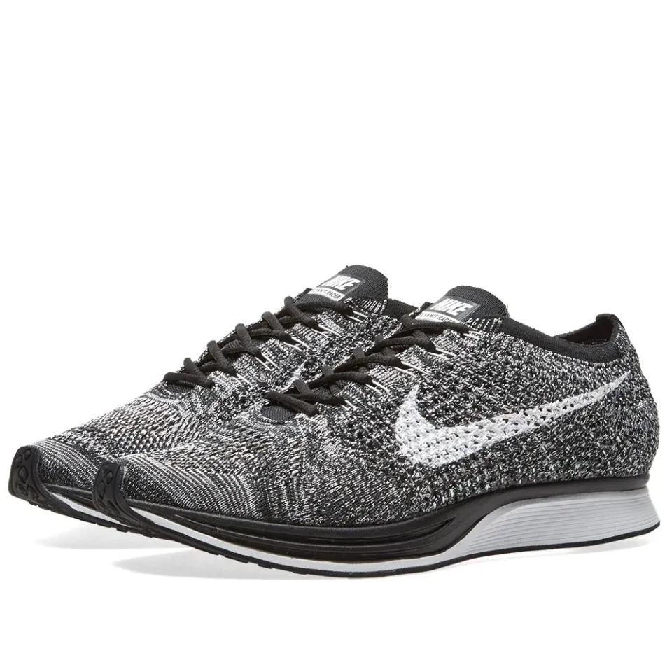 Flyknit Racer
