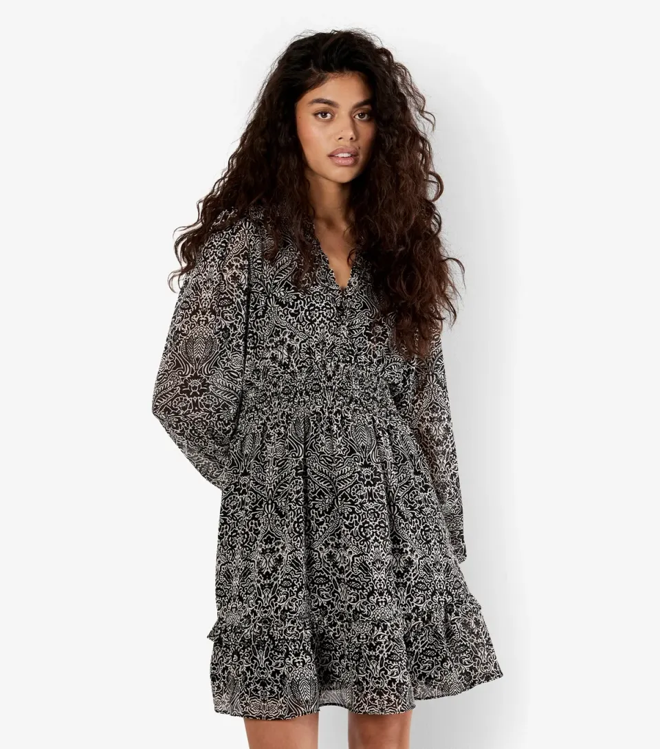Women's Black Paisley Print Mini Dress
