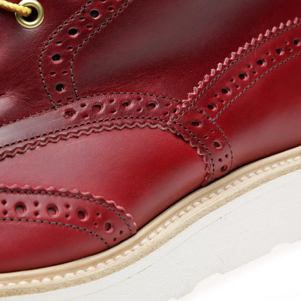 Tricker's x END. Vibram Sole Stow Brogue Boot
