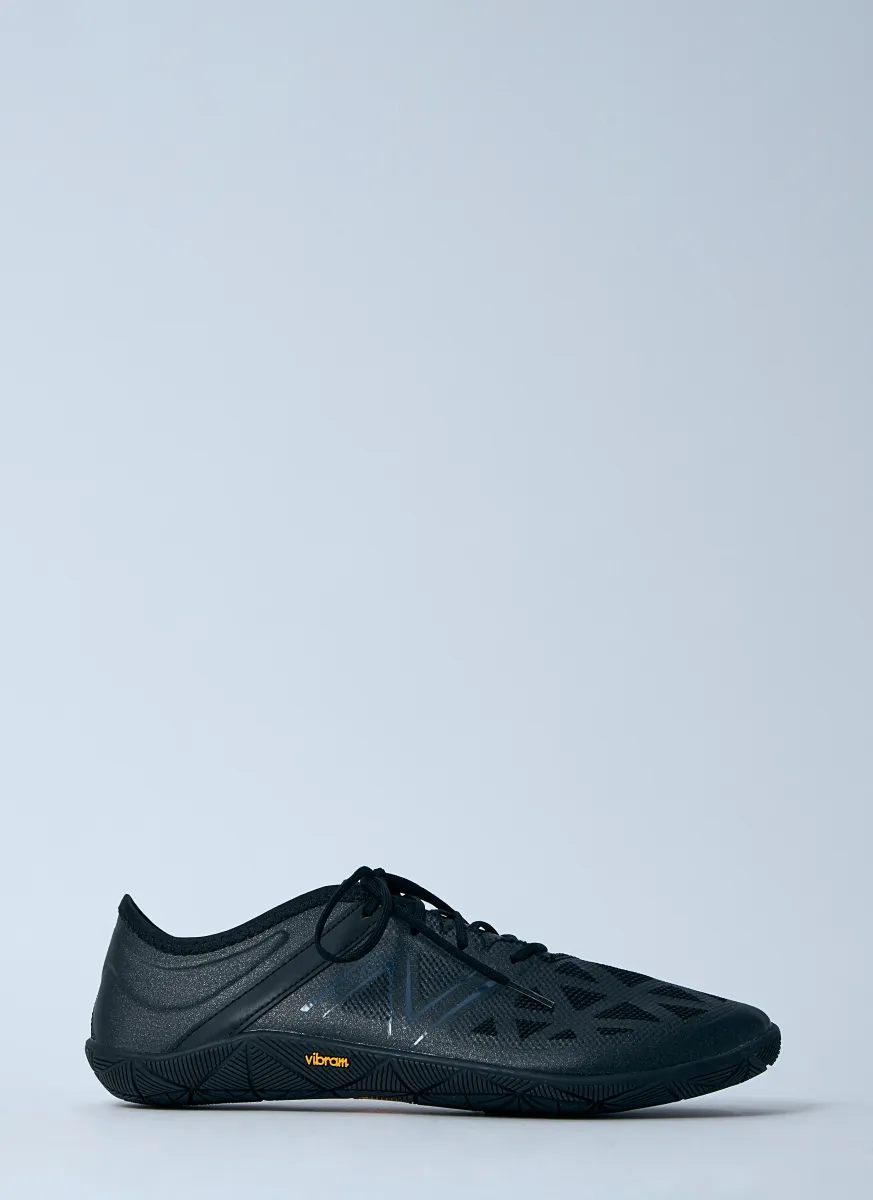 UX200 Sneaker