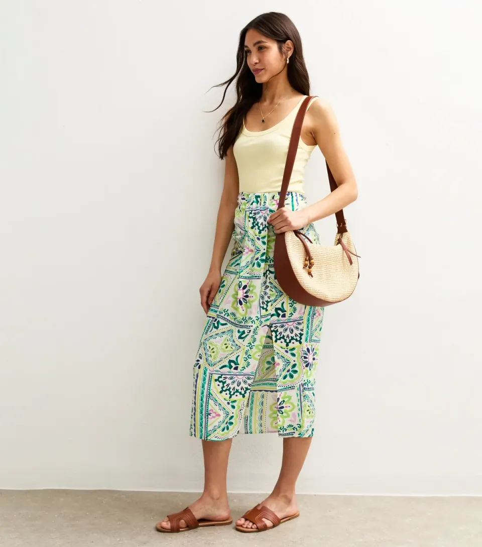 Women's Green Tile Print Sarong Midi Skirt
