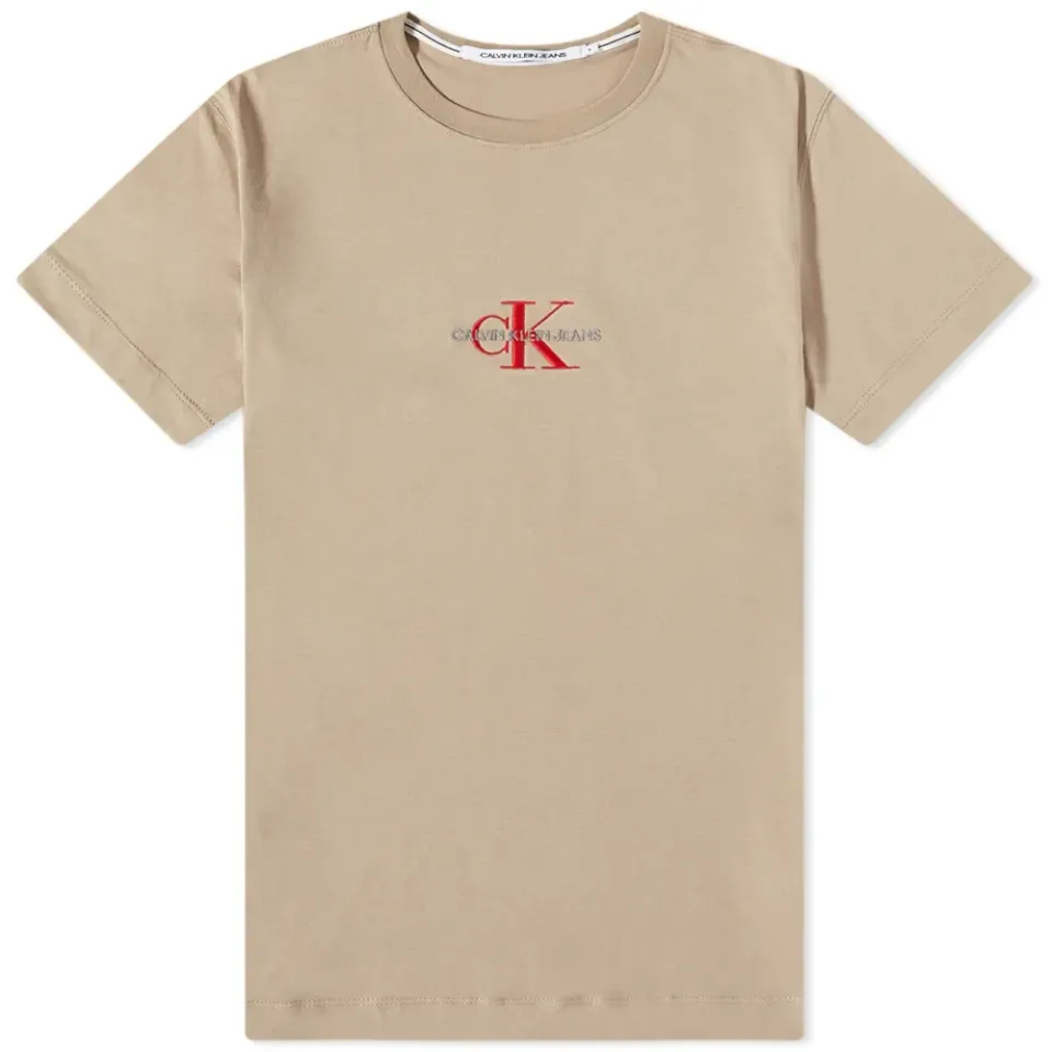 New Iconic Essential T-Shirt