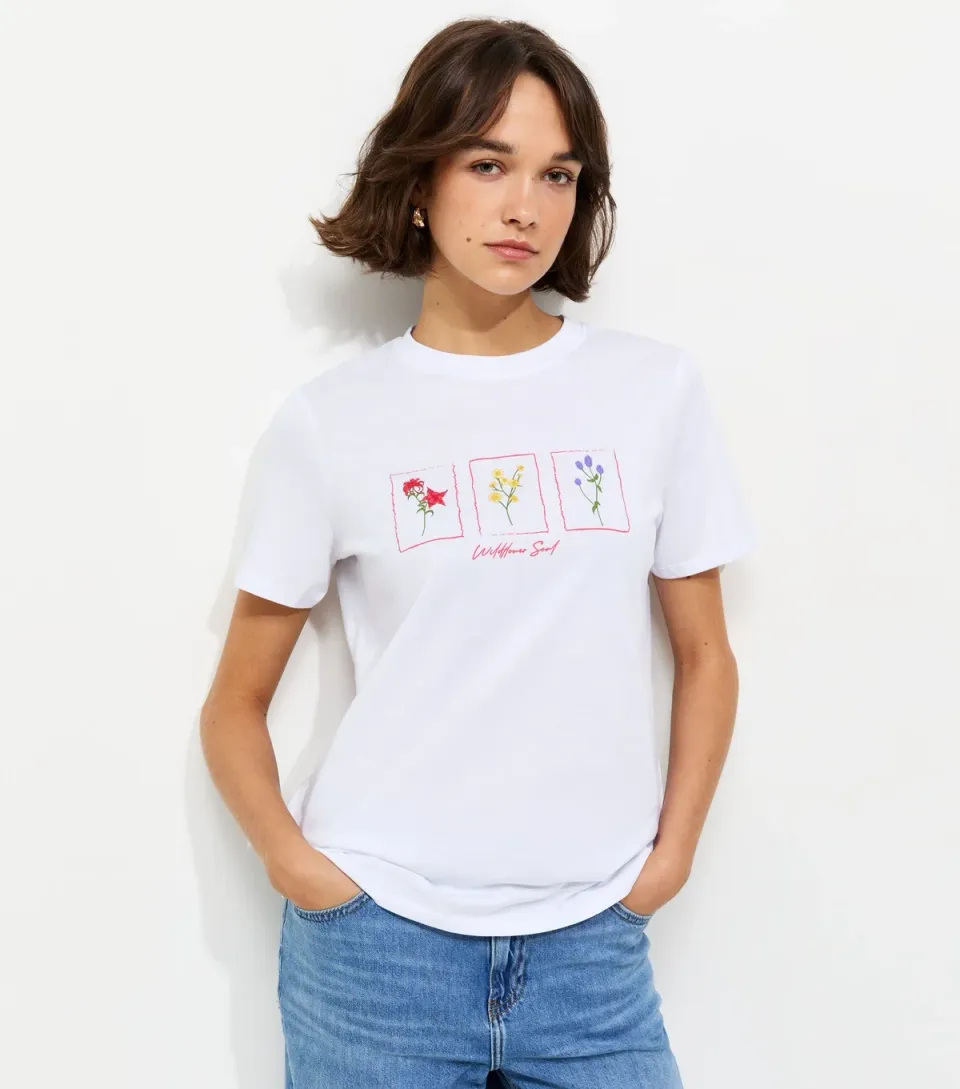 Women's White Cotton Flower Print Crew Neck T-Shirt