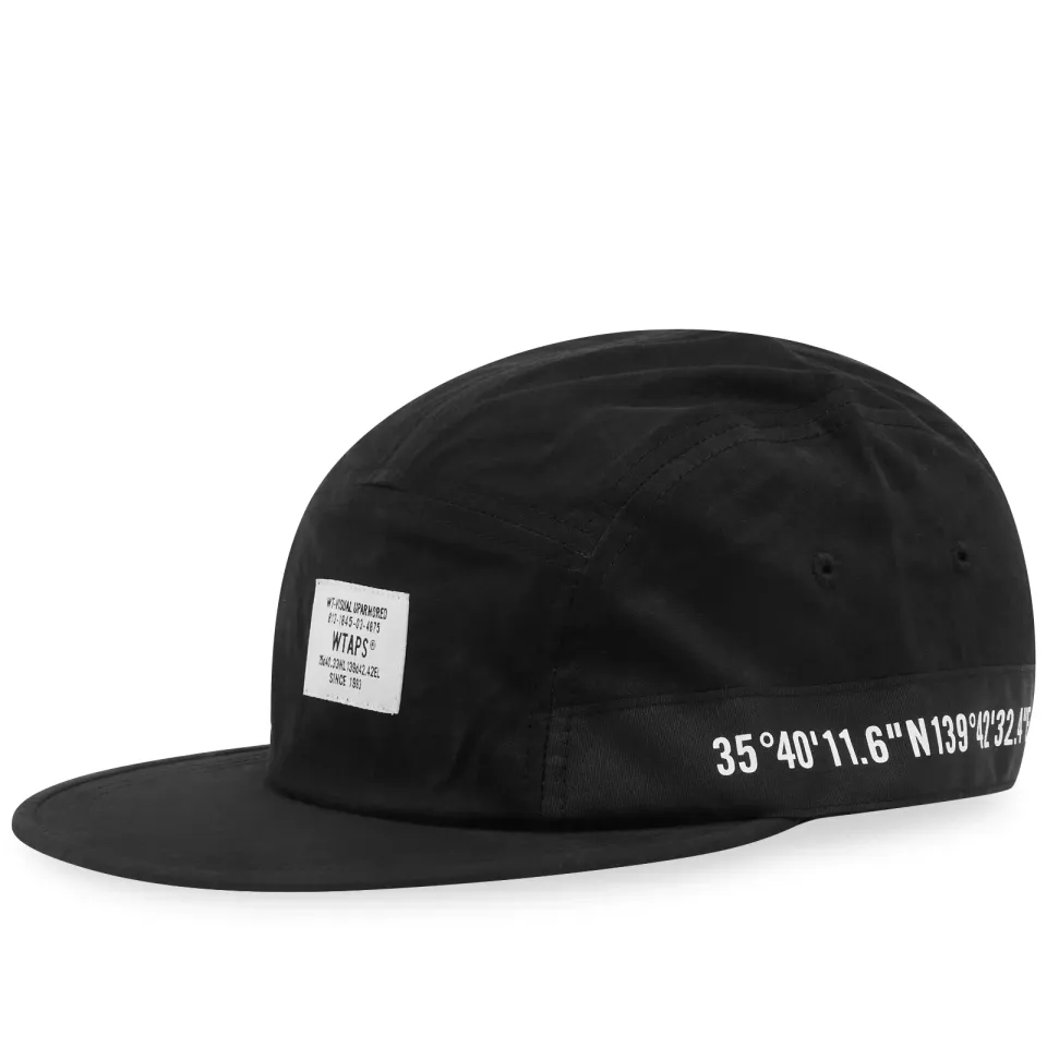 18 6 Panel Badge Cap