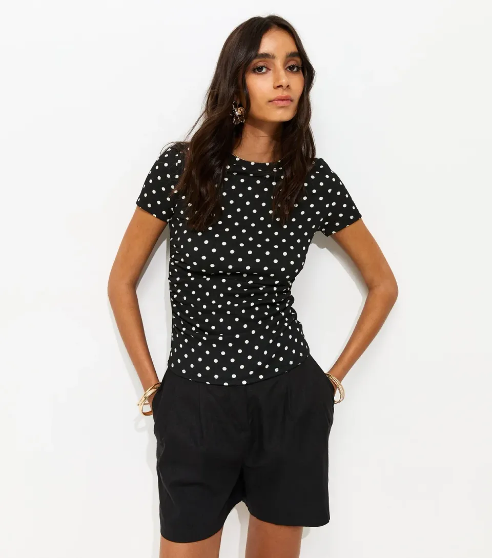 Women's Black Polka Dot Textured Ruched Side Top